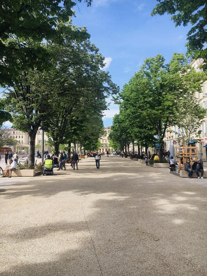 Quartier Des Createurs "La Plaine Cours Julien" Chambre Privee Dans Appartement Menage Frequent Des Parties Commune Марсель Екстер'єр фото