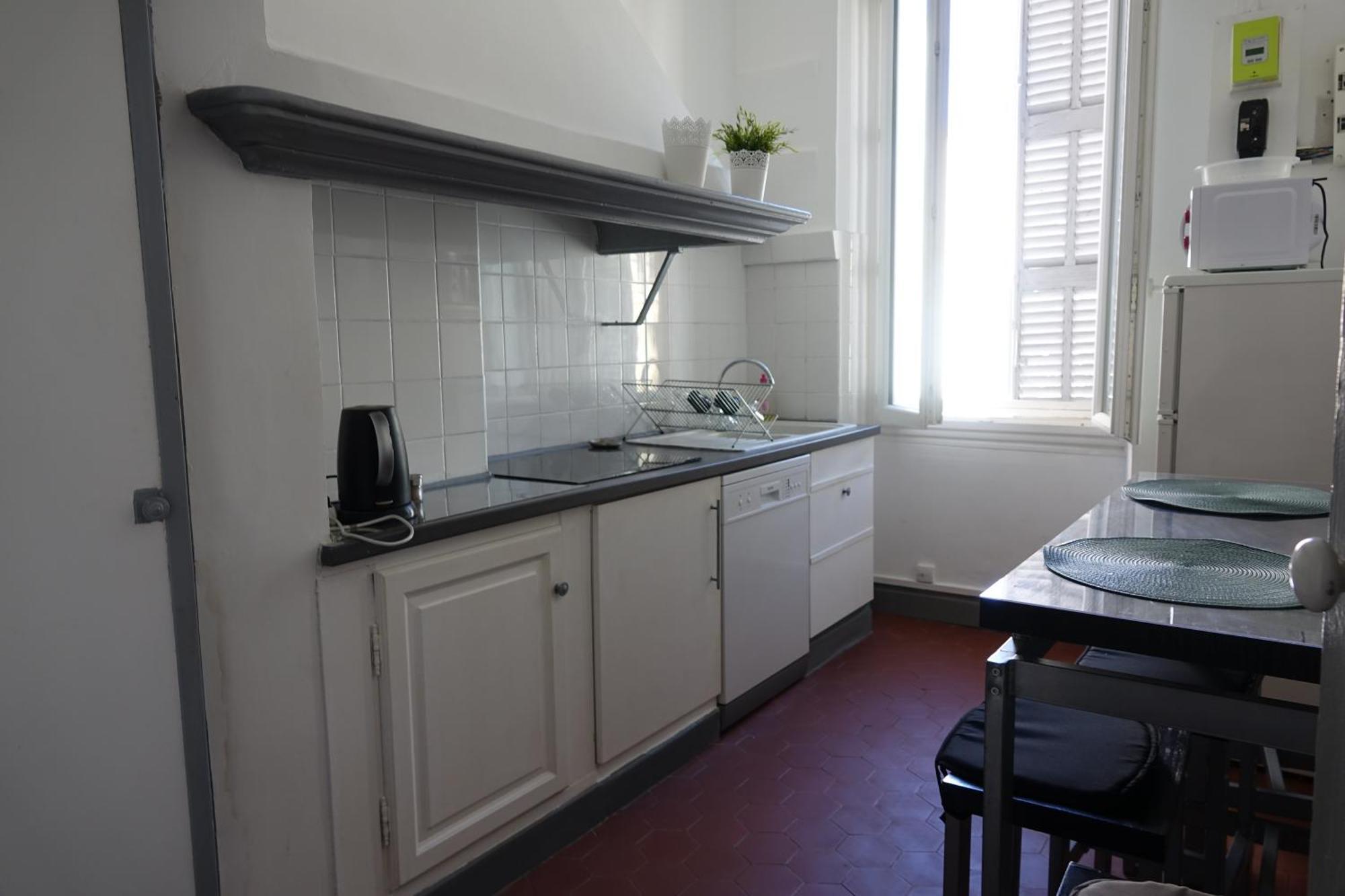 Quartier Des Createurs "La Plaine Cours Julien" Chambre Privee Dans Appartement Menage Frequent Des Parties Commune Марсель Екстер'єр фото